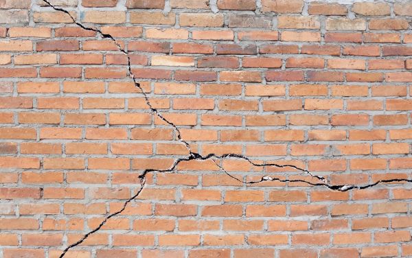 Cracked Brick Repair in Alpharetta
